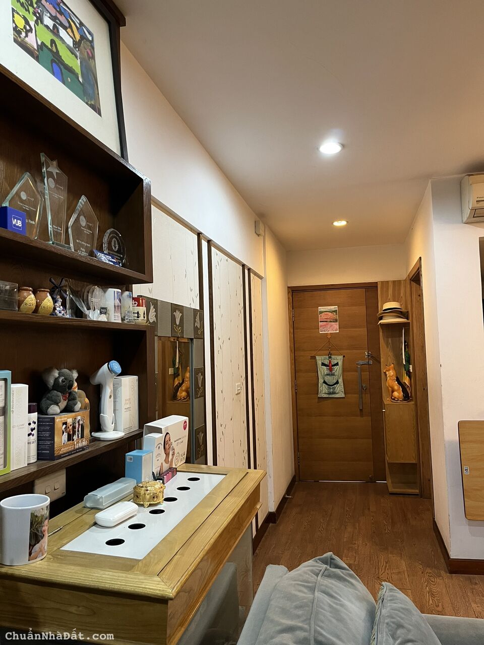 Bán Chelsea Park Trung Kính 98m2, ban công Đông nam, đầy đủ nội thất, Giá 4.x tỷ, Lh 0975 970 420 Bán Chelsea Park Trung Kính 98m2, ban công Đông nam, đầy đủ nội thất, Giá 4.x tỷ, Lh 0975 970 420