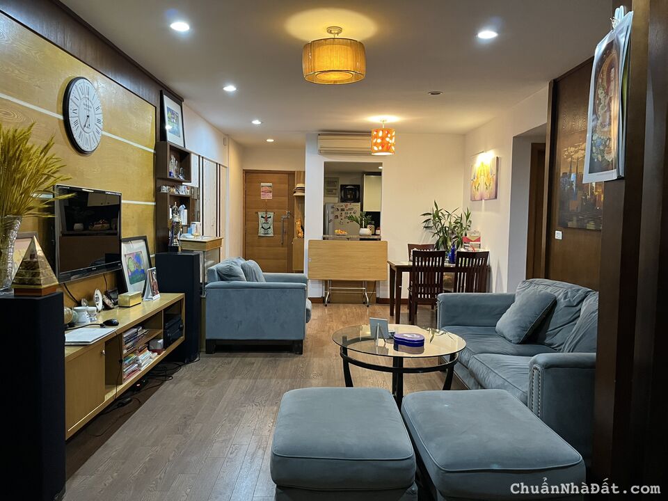 Bán Chelsea Park Trung Kính 98m2, ban công Đông nam, đầy đủ nội thất, Giá 4.x tỷ, Lh 0975 970 420 Bán Chelsea Park Trung Kính 98m2, ban công Đông nam, đầy đủ nội thất, Giá 4.x tỷ, Lh 0975 970 420