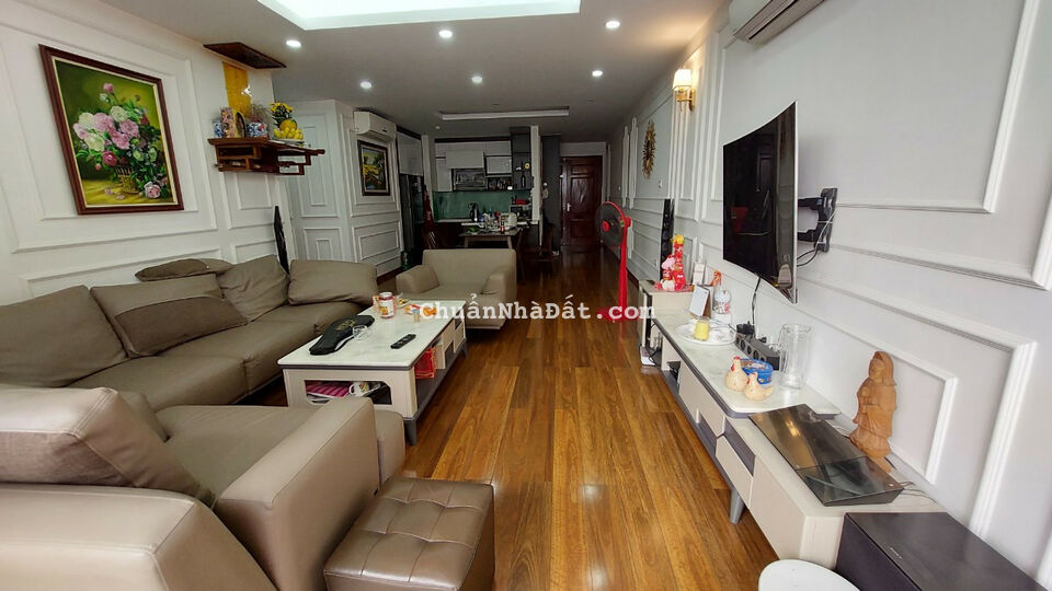 Chủ nhà cần bán căn hộ 112m2 Mễ Trì Hạ, Nội thất đầy đủ, Giá 5.x tỷ 0975970420