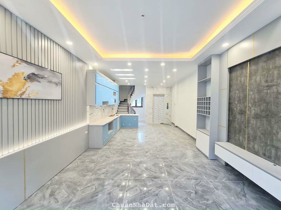 Bán nhà Cổ Linh phân lô, ô tô, gần phố, full nội thất, thang máy 7 tỷ Bán nhà Cổ Linh phân lô, ô tô, gần phố, full nội thất, thang máy 7 tỷ