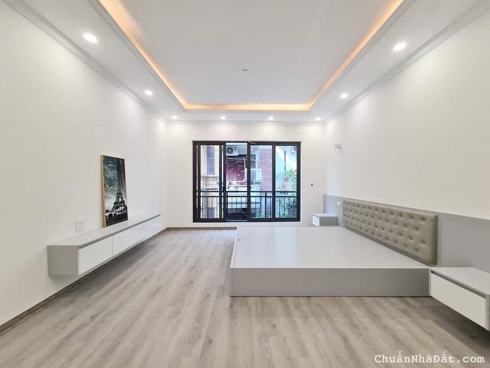 Bán nhà ngõ 622 Minh Khai. 45m xây mới 5T Thang Máy, Full nội thất. Chỉ 7.5 tỷ