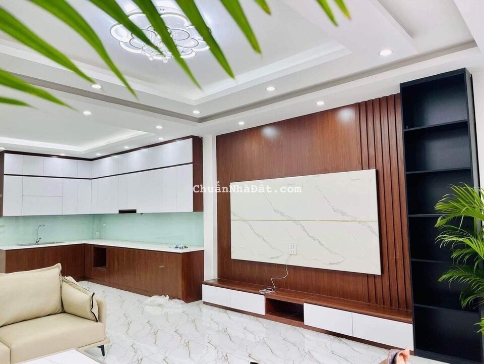 Bán mảnh đất 37m mặt ngõ Mai Hương, Bạch Mai 5.9 tỷ.