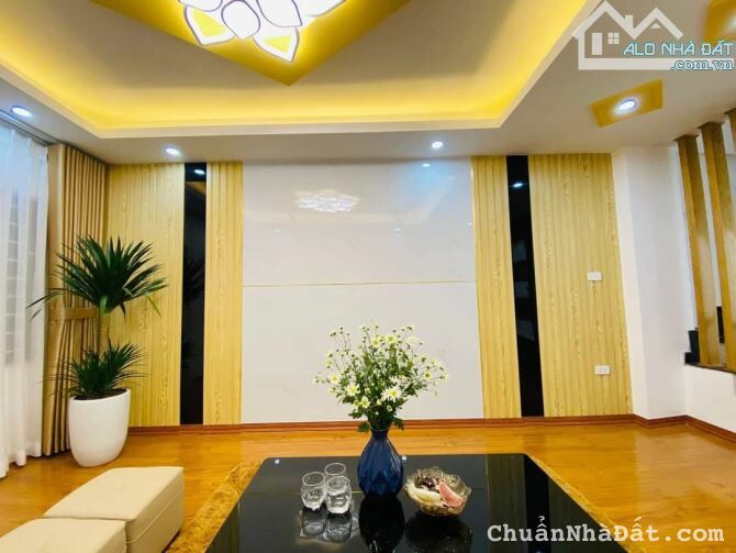 BÁN NHÀ PHÂN LÔ 5 TẦNG, GARA ÔTÔ, KINH DOANH, GIÁ NHỈNH 10 TỶ