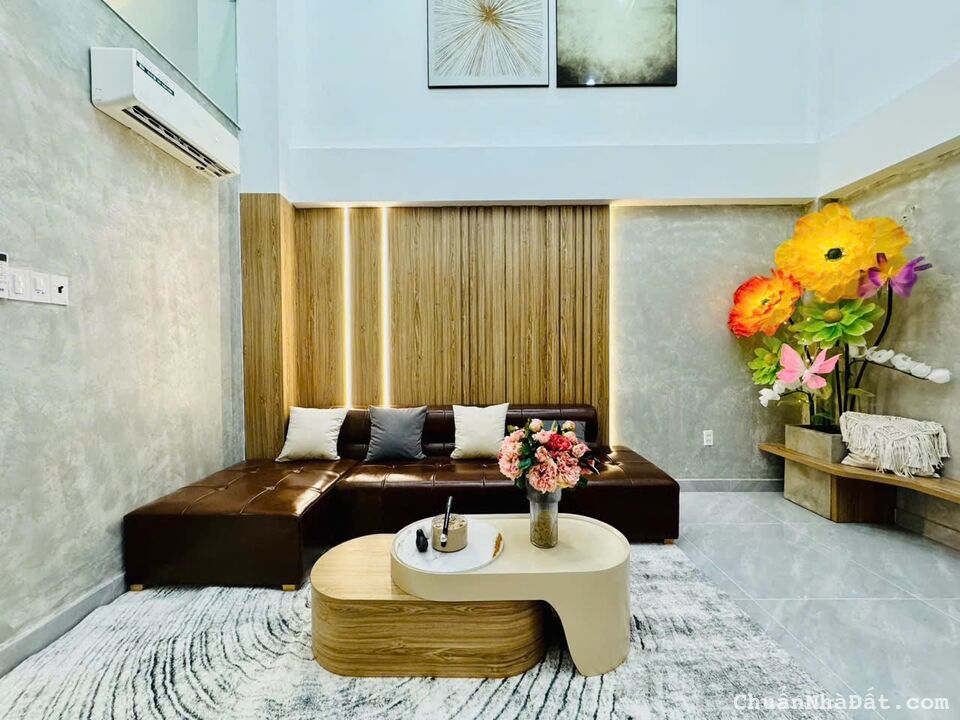 Bán gấp nhà Phan Đăng Lưu, Phú Nhuận 49m2. Gần Ngã Tư Phú Nhuận, hẻm 6m, sổ hồng riêng.