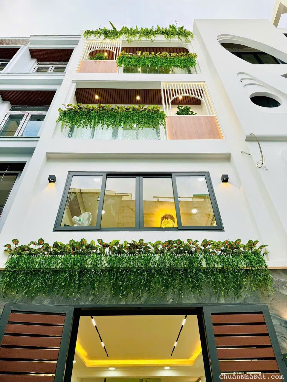 Bán gấp nhà Phan Đăng Lưu, Phú Nhuận 49m2. Gần Ngã Tư Phú Nhuận, hẻm 6m, sổ hồng riêng.