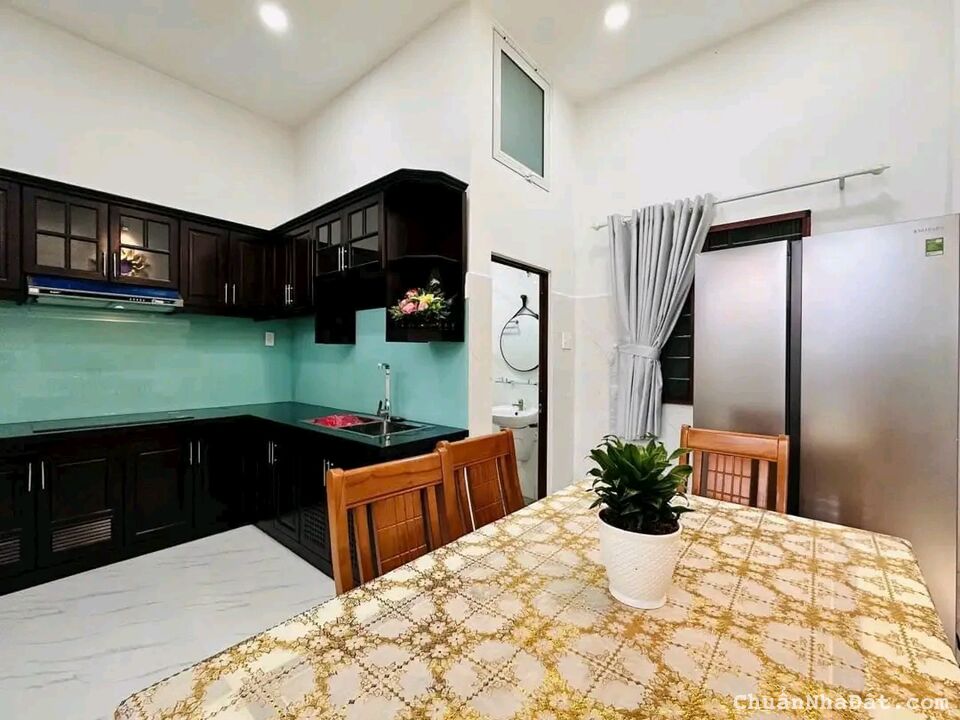 NHÀ ĐẸP! Xây 2 tầng 54m2 Cù Lao, Phú Nhuận. Ra BV Đa Khoa Hoàn Mỹ 100m