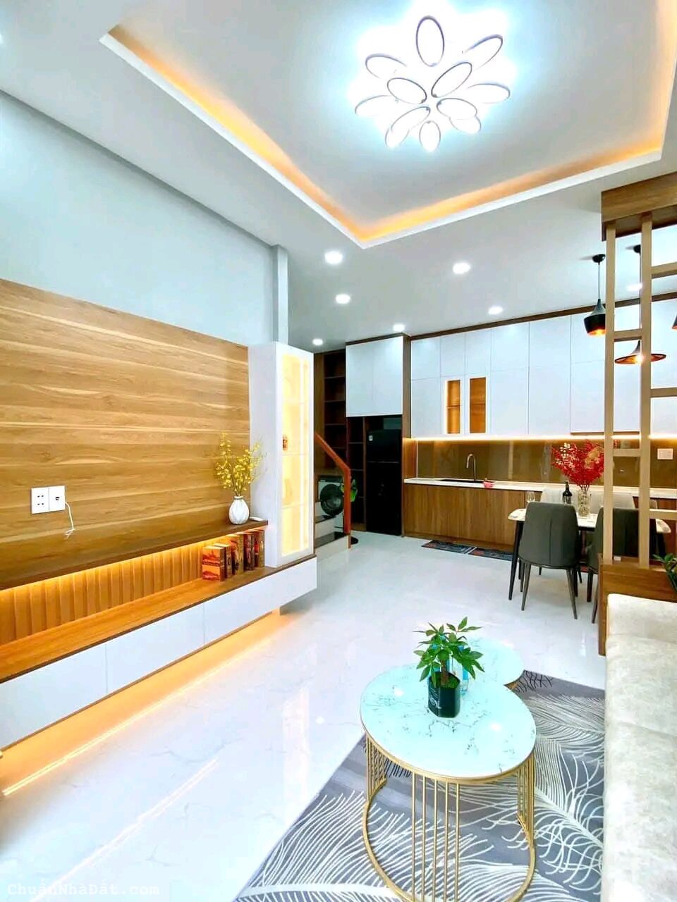 Còn 1 căn 1 tỷ 800 GIÁ RẺ 30m2 Nguyễn Kiệm, Phú Nhuận. Cách CV Gia Định 500m.