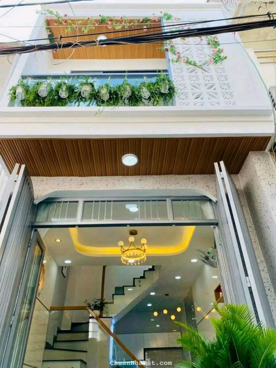 SIÊU ĐẸP! Nhà 50m2 Nguyễn Trãi, Quận 1. Nằm ngay Phố Tây Bùi Viện.