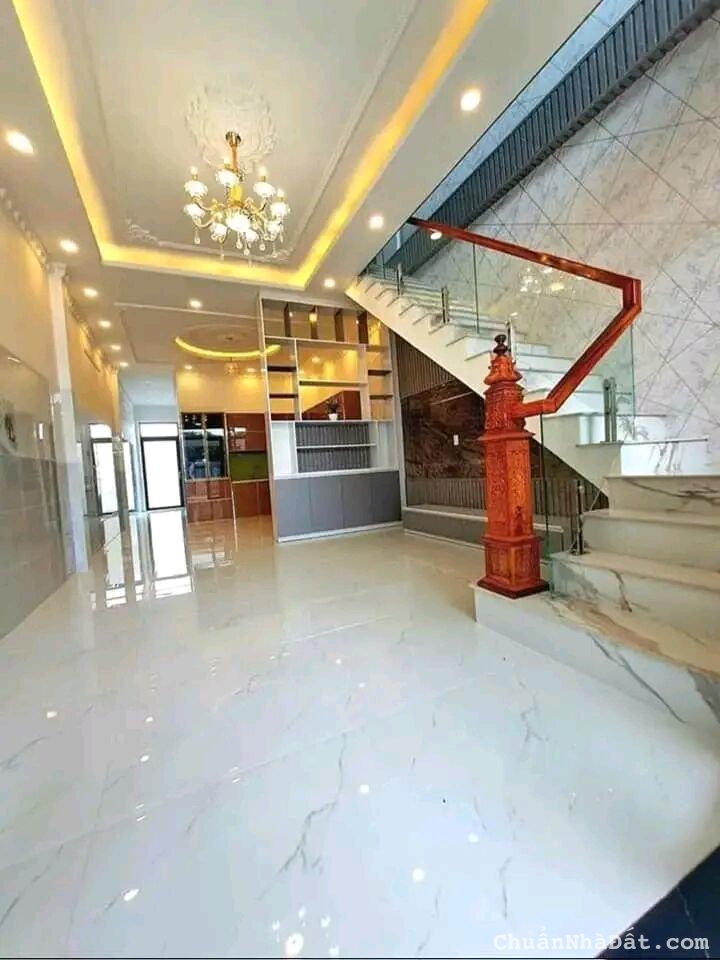NHÀ SIÊU SIÊU RỘNG 91m2! Xây 2 tầng đường Sông Đà, P2,Tân Bình. Gần Công viên Hoàng Văn Thụ. NHÀ SIÊU SIÊU RỘNG 91m2! Xây 2 tầng đường Sông Đà, P2,Tân Bình. Gần Công viên Hoàng Văn Thụ.