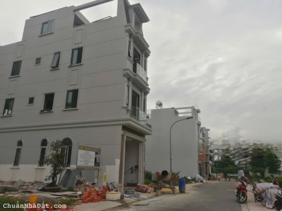 Còn vài nền 56m2 Lê Đức Thọ, Gò Vấp bán 2 tỷ. Gần ĐH Bách Khoa, sổ riêng cho nền.