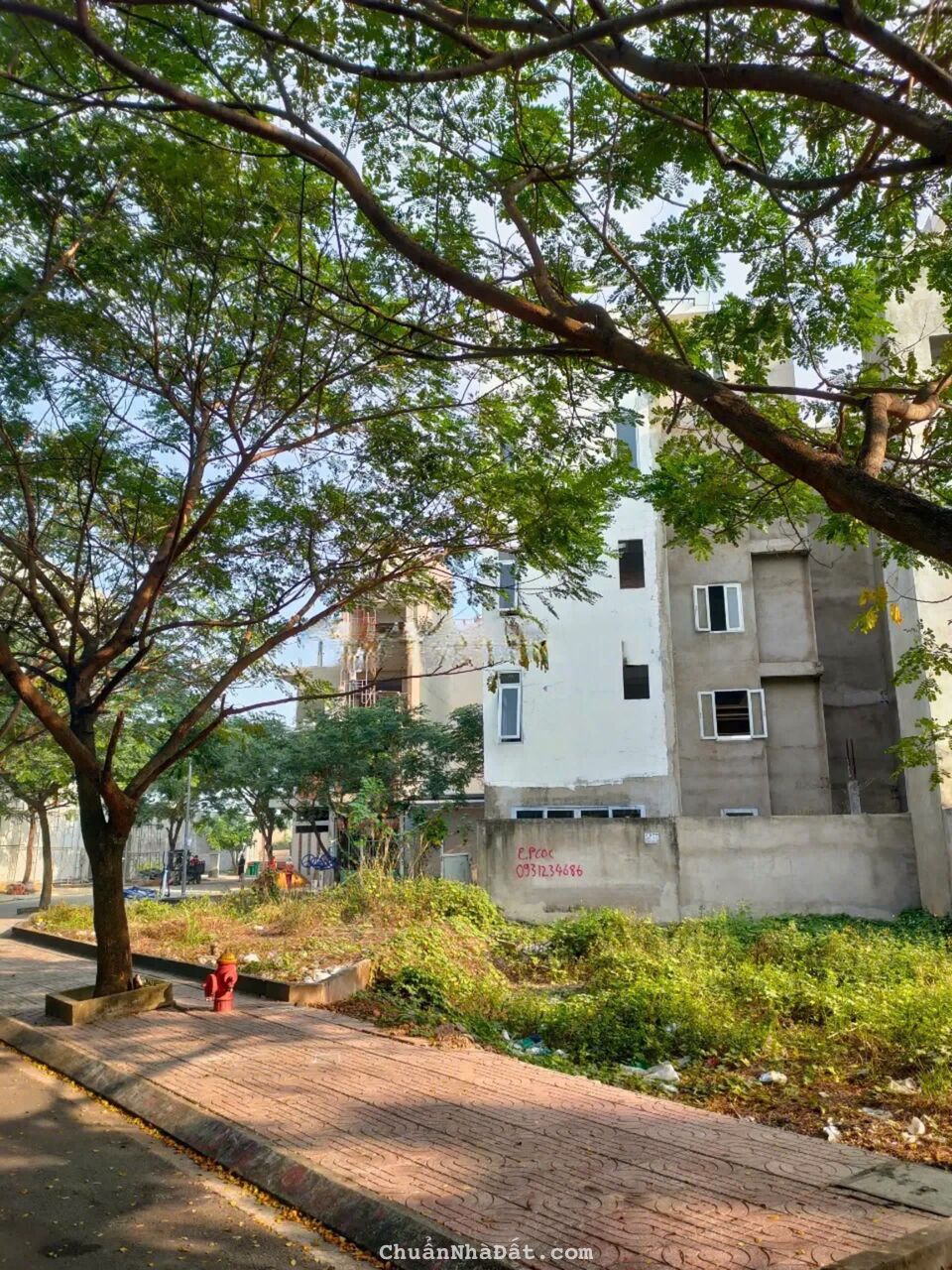 Còn 10 nền Quốc Lộ 1A, Quận 12 dt đa dạng. Sổ riêng từng nền, hẻm 12m, xây dựng tự do. Còn 10 nền Quốc Lộ 1A, Quận 12 dt đa dạng. Sổ riêng từng nền, hẻm 12m, xây dựng tự do.