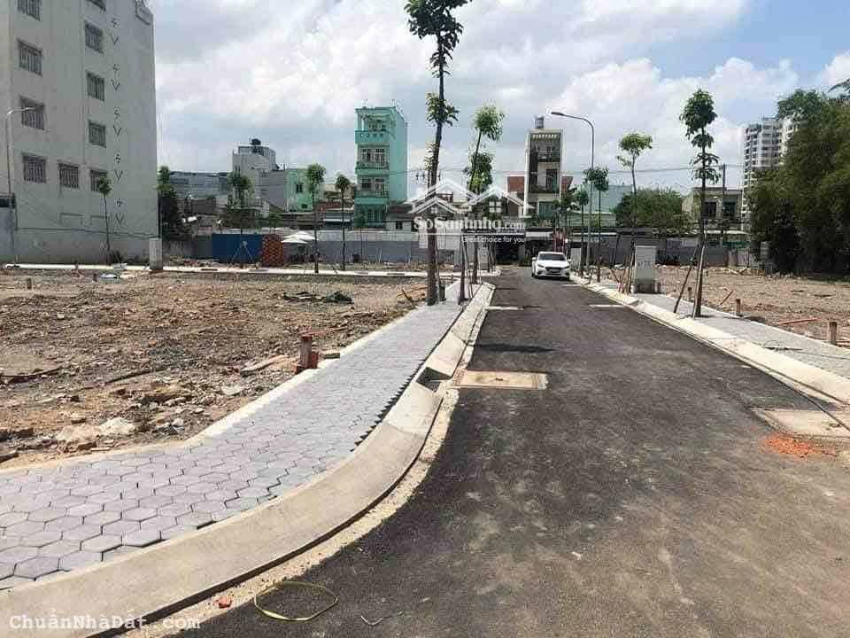 Còn 1 nền đất giá rẻ, 66m2 Hà Huy Giáp, Quận 12. Cách Ngã Tư Ga 200m. Còn 1 nền đất giá rẻ, 66m2 Hà Huy Giáp, Quận 12. Cách Ngã Tư Ga 200m.