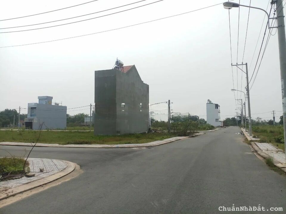 BÁN NGAY ĐẤT 90m2 Phạm Văn Chí, Quận 6. Cách chợ Bình Tây 400m. Xây dựng tự do, SHR. BÁN NGAY ĐẤT 90m2 Phạm Văn Chí, Quận 6. Cách chợ Bình Tây 400m. Xây dựng tự do, SHR.