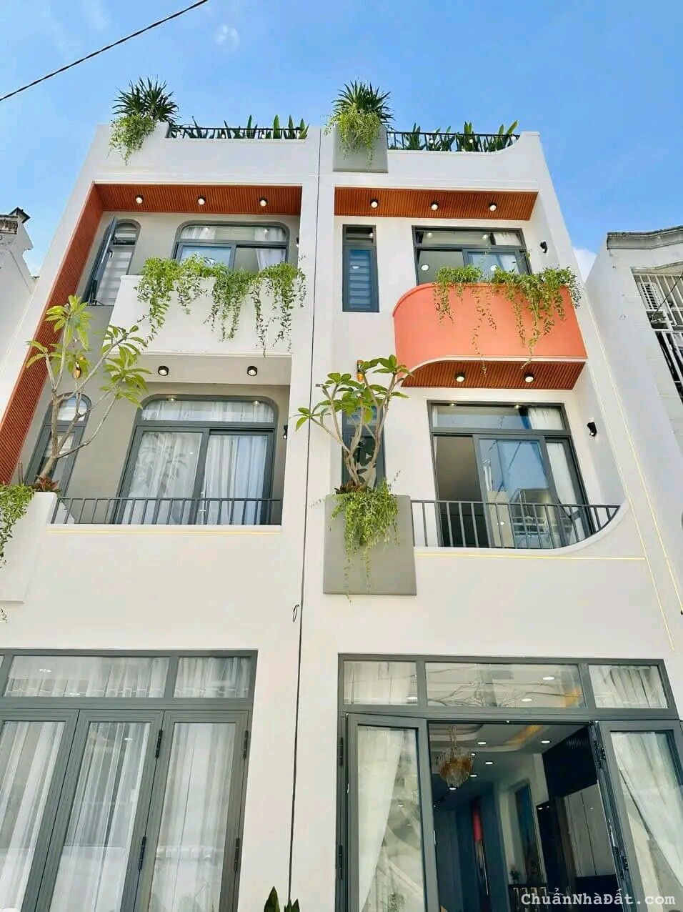 Bán nhà 40m2 giá 3tỷ150tr siêu đẹp Lê Hồng Phong, Phường 2, Quận 5.