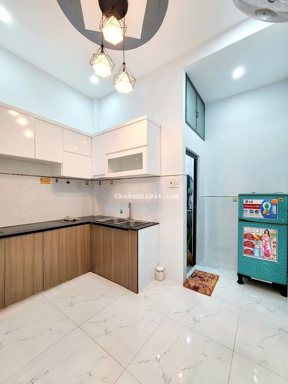 Chuyển chỗ ở bán nhà 28.1m2 Nguyễn Biểu P1 Quận 5 giá 1tỷ550tr, sang tên liền trong ngày