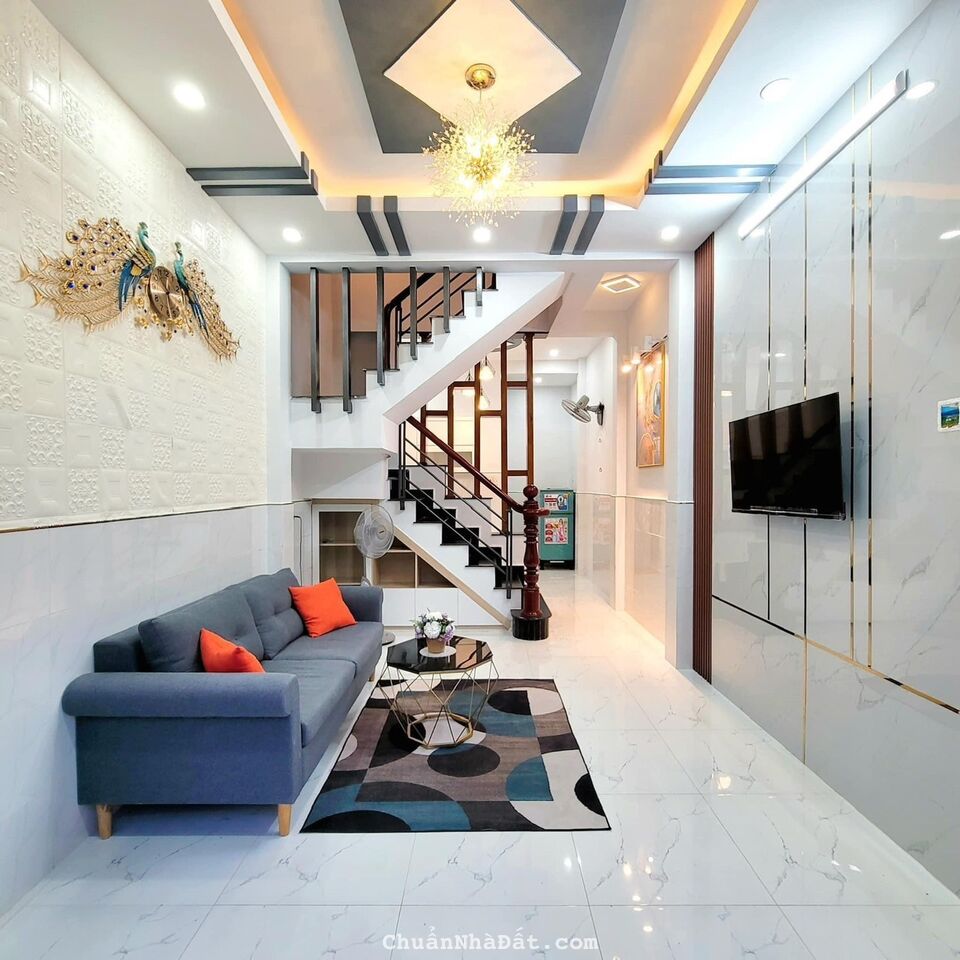 Chuyển chỗ ở bán nhà 28.1m2 Nguyễn Biểu P1 Quận 5 giá 1tỷ550tr, sang tên liền trong ngày