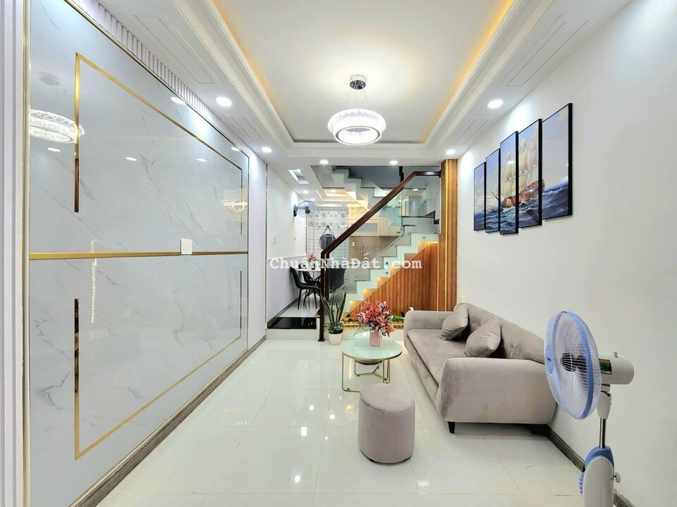 Mua ngay kẻo lỡ! Nhà 29.6m2 Nguyễn Biểu P1 Quận 5 giá 2tỷ850tr, sang tên liền trong ngày