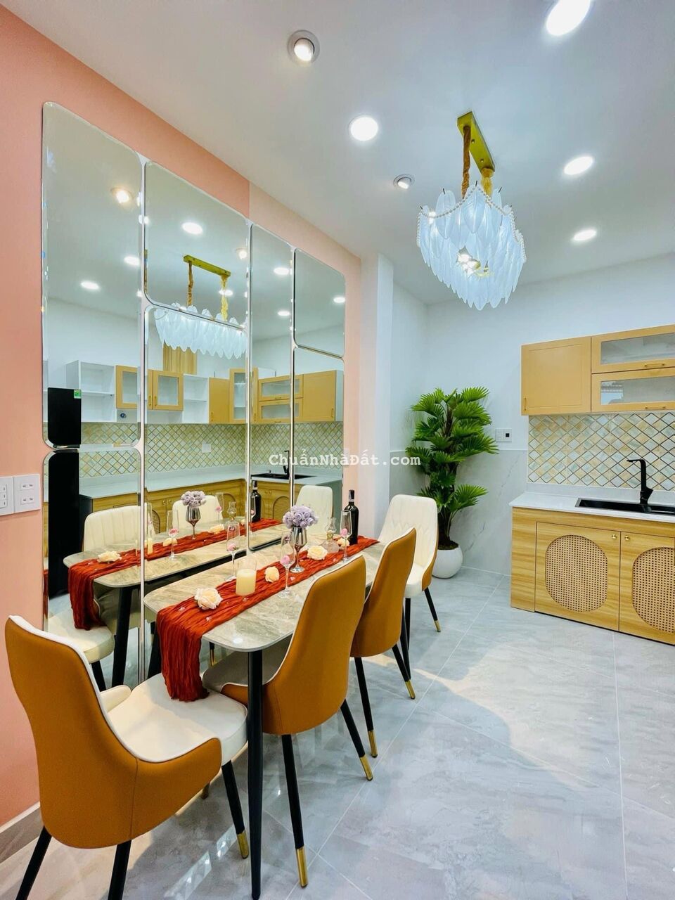 Nhà hẻm oto DT 64.6m2 Trần Huy Liệu P15 Quận Phú Nhuận giá 2tỷ650tr (giá còn thương lượng)