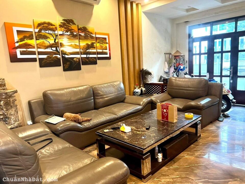 CC bán gấp căn nhà phố Định Công full công năng, oto, ngõ rộng 3m, hơn 50m2 chào giá 5 tỷ