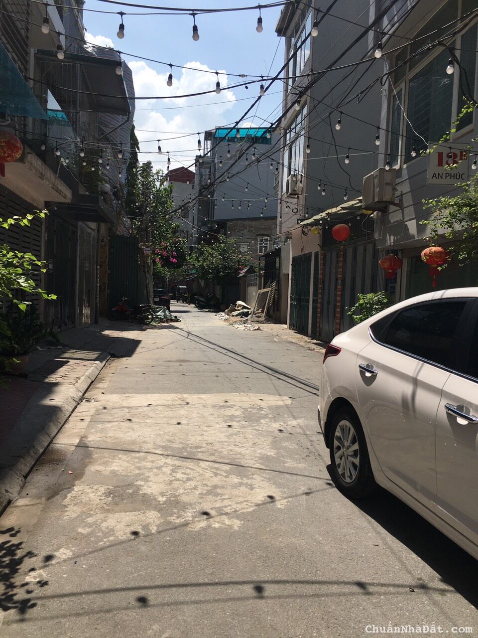 Bán nhà khu vực Đền Lừ- DT100m2, gara 4 ô tô 7 chỗ- Vị trí tuyệt vời xây CCMN dòng tiền 120tr/th