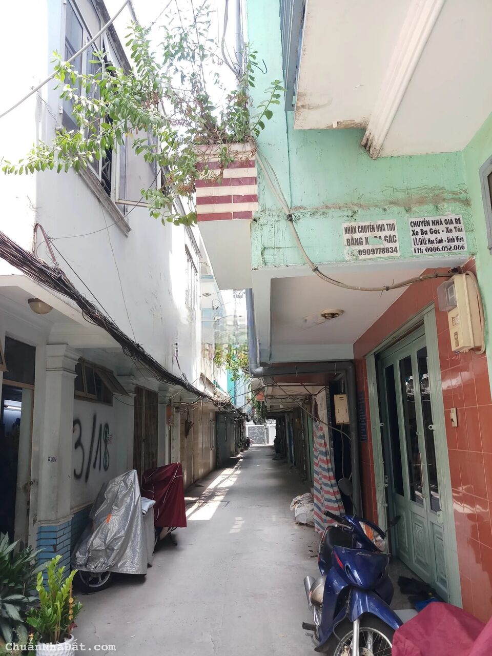 Bán nhà mới xây tinh tươm 3 lầu giá chỉ 3,5 tỷ tại 2 xẹt phố Nguyễn Xí, Phường 26, Quận Bình Thạnh, Bán nhà mới xây tinh tươm 3 lầu giá chỉ 3,5 tỷ tại 2 xẹt phố Nguyễn Xí, Phường 26, Quận Bình Thạnh,