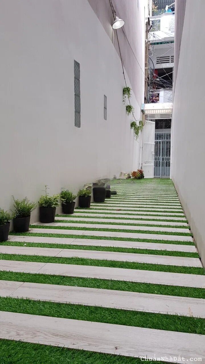 Bán nhà gần công viên Hoàng Văn Thụ và svđ qk7 giá chỉ 1.8 tỷ tại 1 xẹt Chiến Thắng, P.9, Phú Nhuận