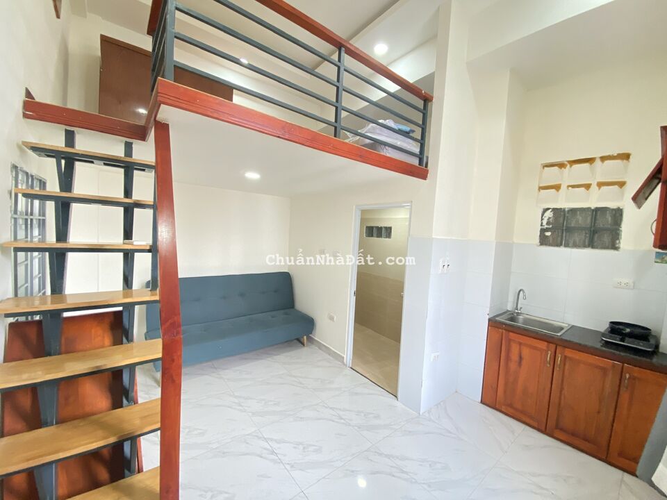 Căn hộ dịch vụ thuê dạng duplex đầy đủ nội thất, hỗ trợ 200k mỗi tháng khi cọc trong tháng này