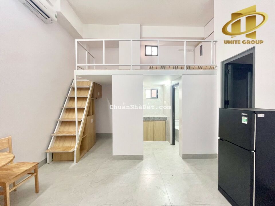 Căn hộ dịch vụ đầy đủ nội thất gần cầu Tân Thuận, cách Lotte Mart chỉ vài km 