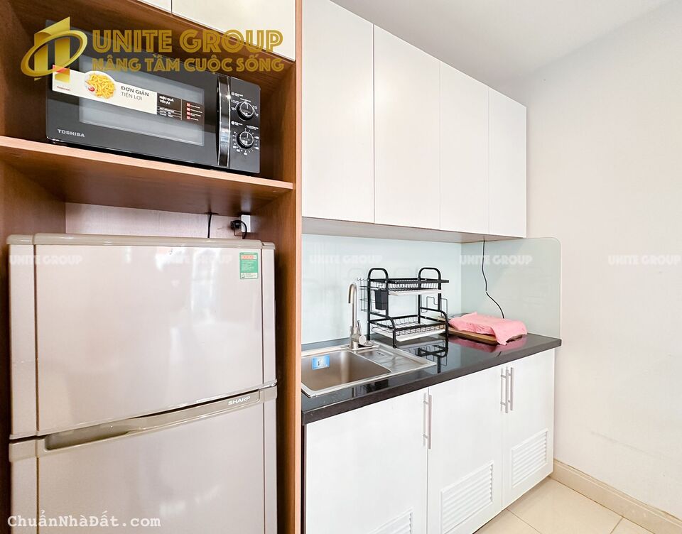 STUDIO FULL NỘI THẤT BAN CÔNGVị trí: KDC HIM LAM Q7( chỉ 5 phút qua Lotte, SC Vivo)