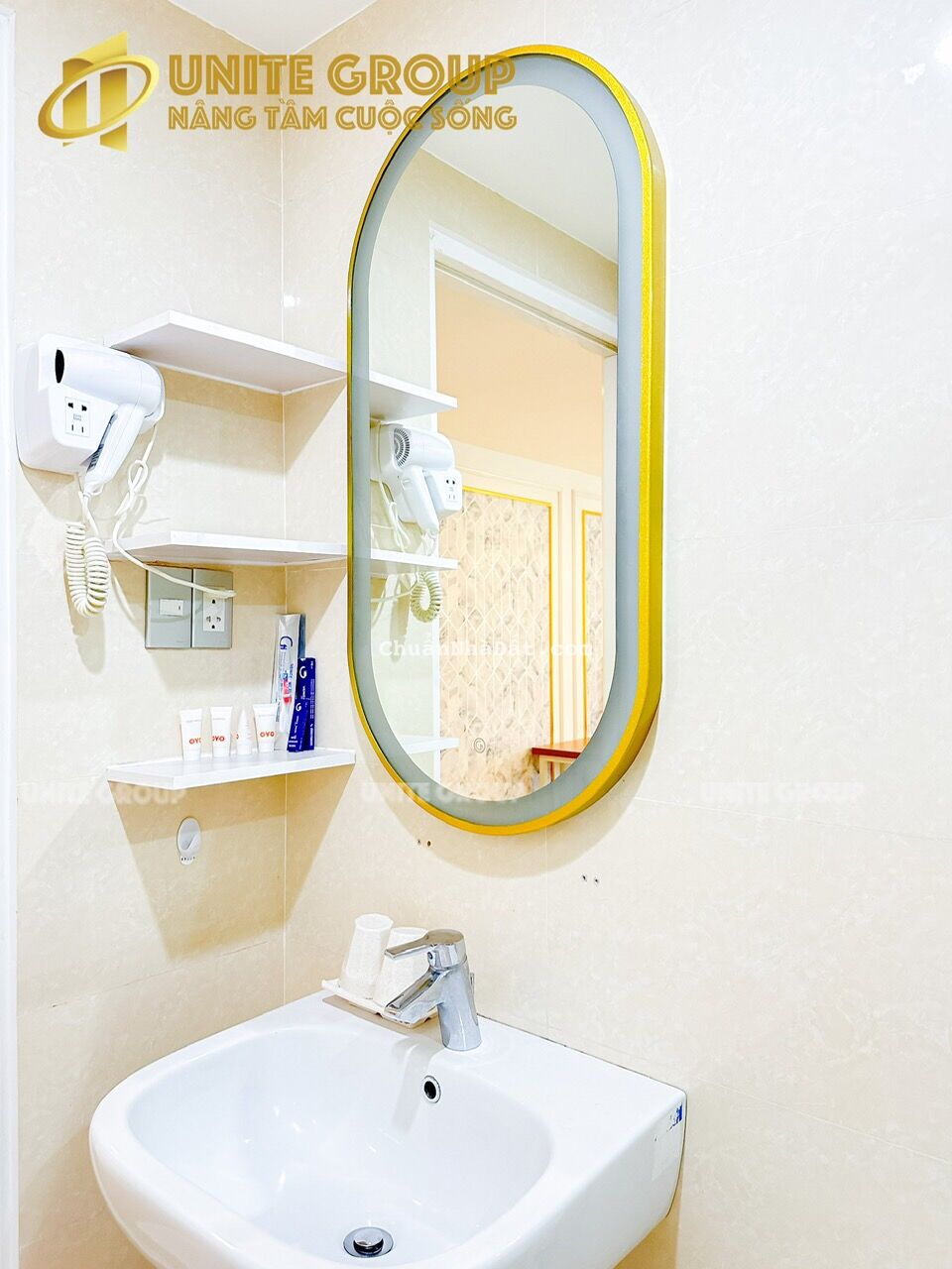 STUDIO FULL NỘI THẤT BAN CÔNGVị trí: KDC HIM LAM Q7( chỉ 5 phút qua Lotte, SC Vivo)