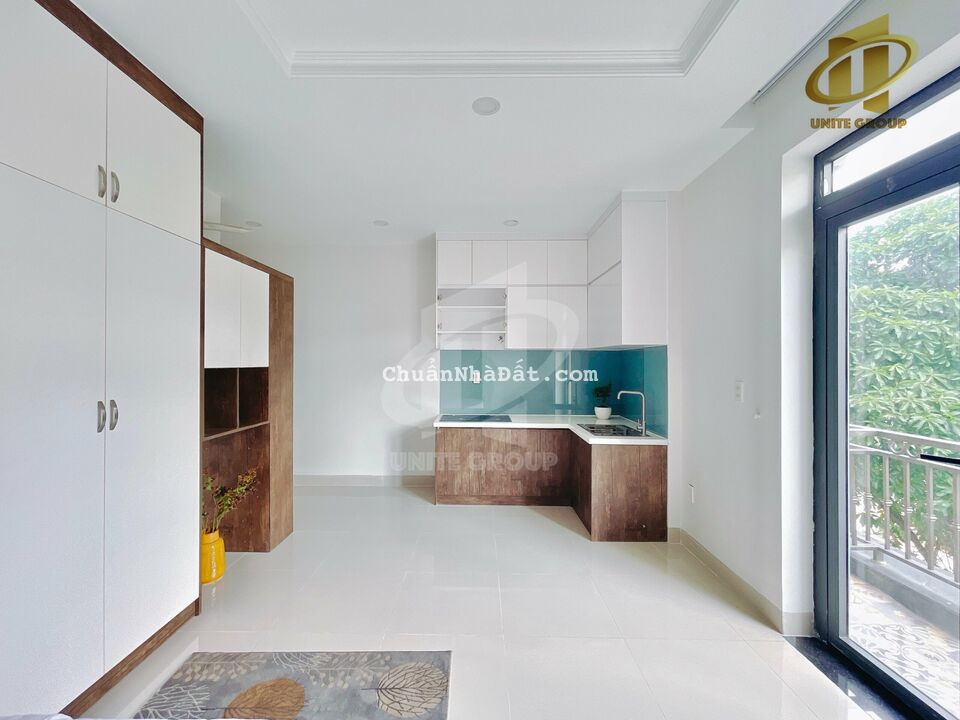 Studio ban công xinh xắn này(đường số 23,Tân Quy,Q7,chỉ 5 phút qua Lotte, gần Đại học TĐT)