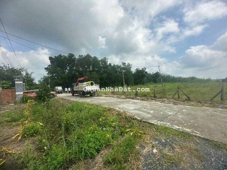 tôi giờ còn 1 lô ngang 10 đang tách ra 2 sổ