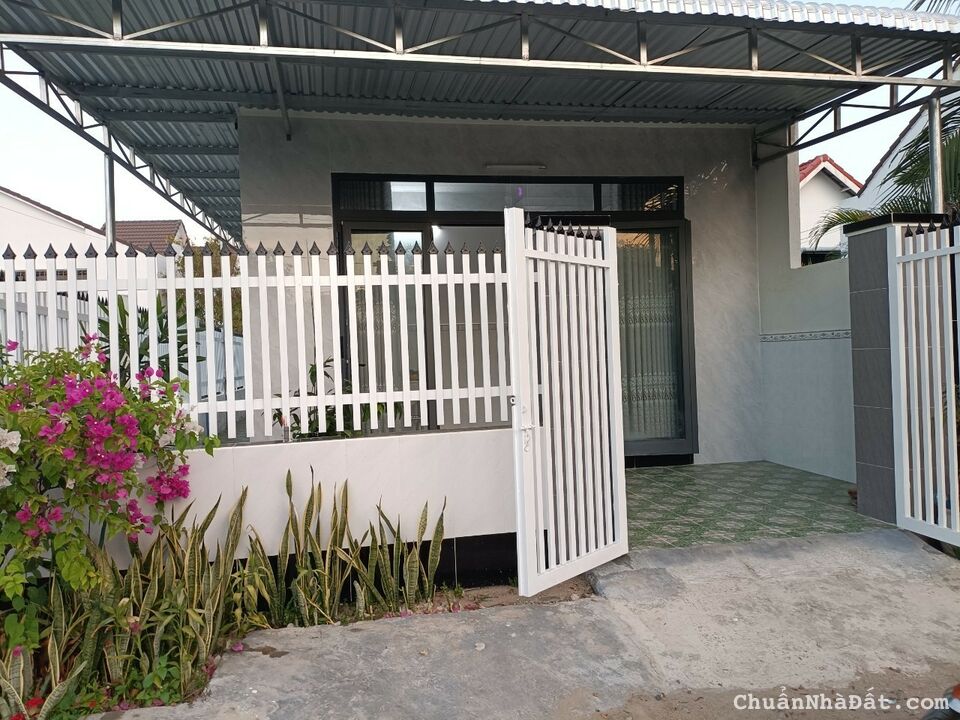 Bán đất tặng nhà Diên Toàn, Diên Khánh, diện tích 108m2, giá chỉ 1,5 tỷ Bán đất tặng nhà Diên Toàn, Diên Khánh, diện tích 108m2, giá chỉ 1,5 tỷ