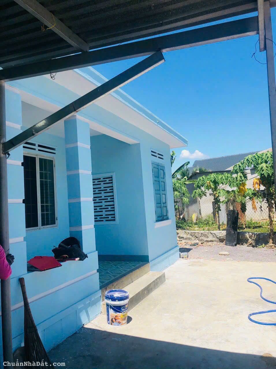 Bán đất tặng nhà thị trấn Diên Khánh, Khánh Hoà, DT 546m2, giá 3 tỷ