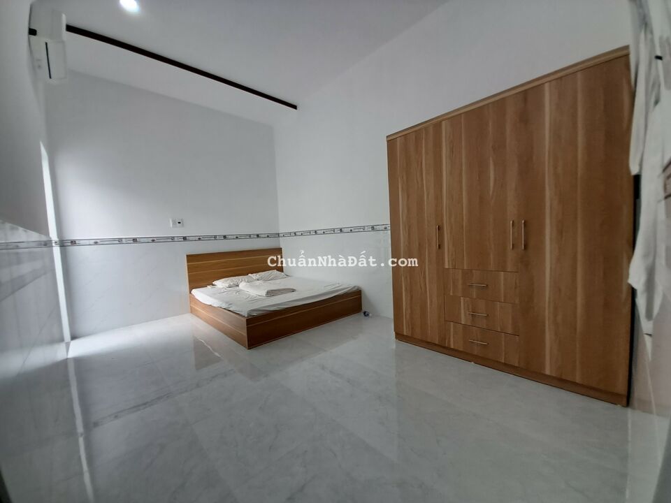 Nhà đẹp gần biển mặt tiền đường Dương Vân Nga Vĩnh Hải Nha Trang giá chỉ 4tỷ200 Nhà đẹp gần biển mặt tiền đường Dương Vân Nga Vĩnh Hải Nha Trang giá chỉ 4tỷ200