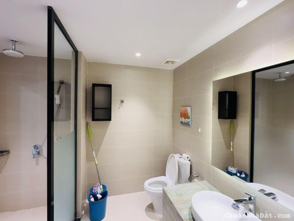 Book căn hộ Studio GOLD COAST view biển tầng 31 siêu cao cực đẹp, giá chỉ 800k/đêm Book căn hộ Studio GOLD COAST view biển tầng 31 siêu cao cực đẹp, giá chỉ 800k/đêm