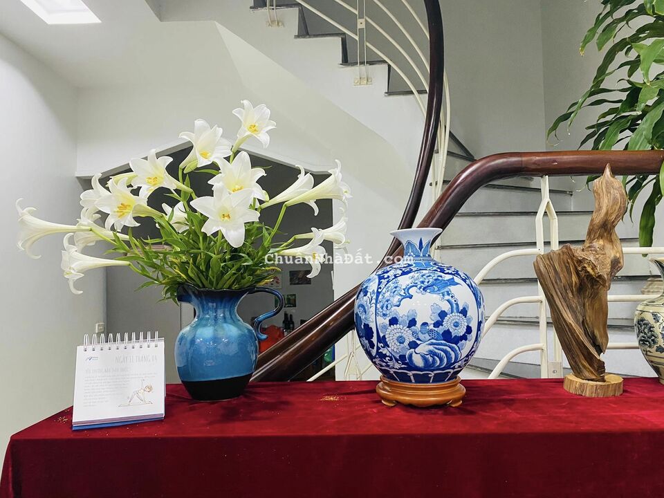 Bán nhà Bùi Xương Trạch -Thanh Xuân 46m Nhà thiết kế 4 tầng MT:3,7m - 2,8tỷ