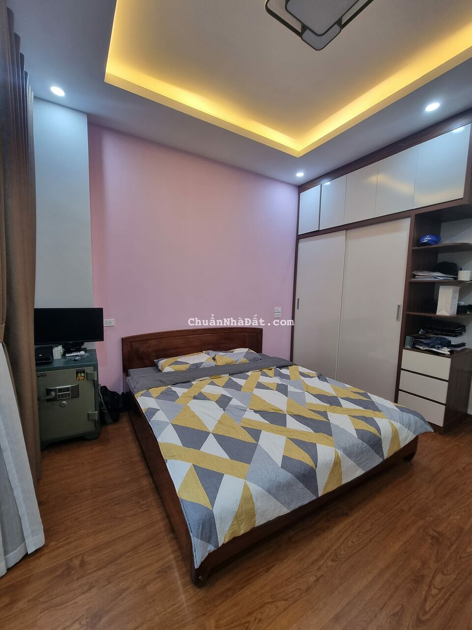 Bán Nhà Lương Thế Vinh - Thanh Xuân 55m MT:5,3m Phân lô Ô tô vào nhà Bán Nhà Lương Thế Vinh - Thanh Xuân 55m MT:5,3m Phân lô Ô tô vào nhà