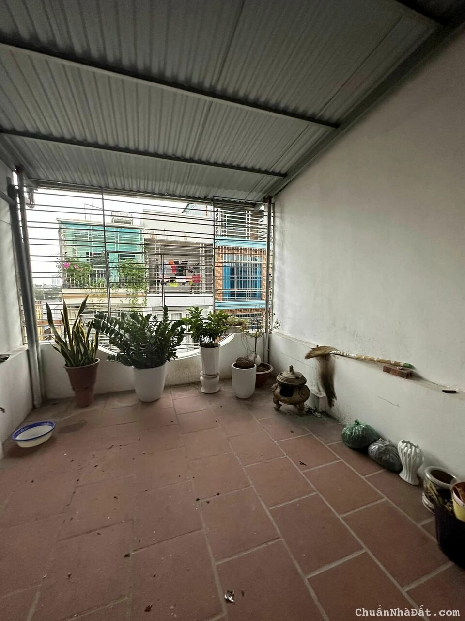 Bán Nhà ngọc hồi Phân lô ngõ ô tô tránh 48m-MT:3,5m Nhà thiết kế 4 tầng