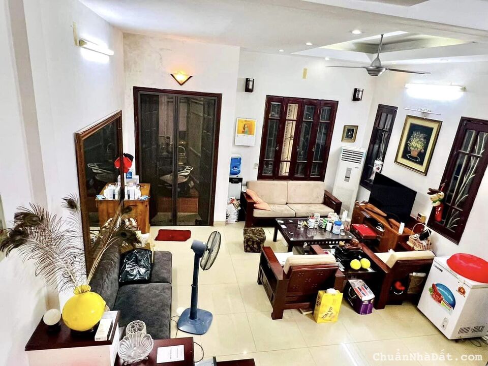 Bán Nhà Triều khúc 50m DTSD:60m Nhà thiết kế 4 tầng MT:5,5m Bán Nhà Triều khúc 50m DTSD:60m Nhà thiết kế 4 tầng MT:5,5m