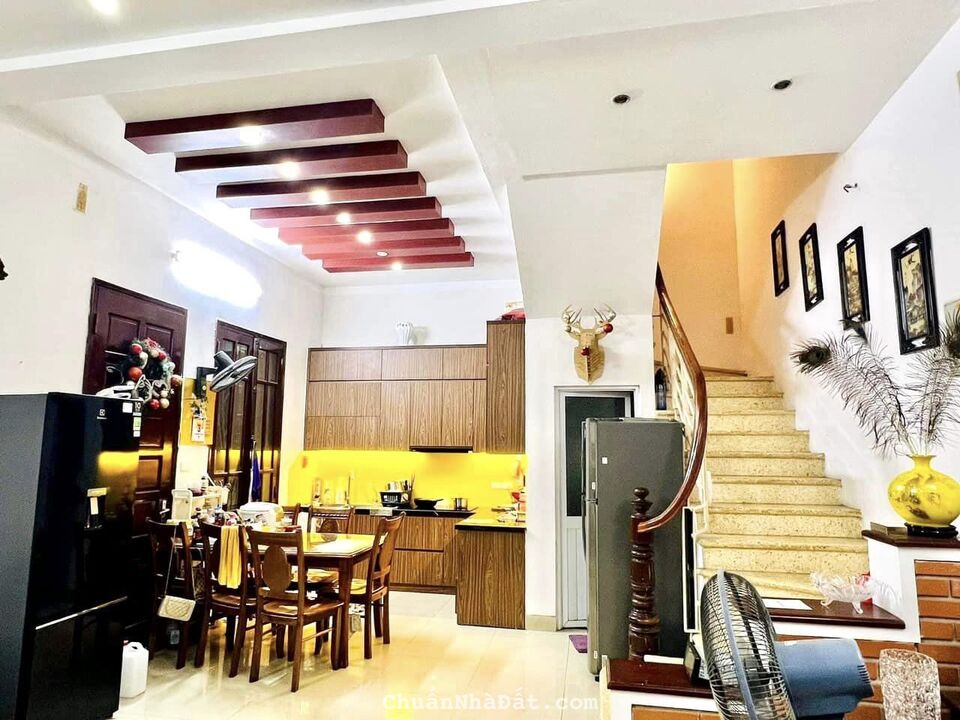 Bán Nhà Triều khúc 50m DTSD:60m Nhà thiết kế 4 tầng MT:5,5m Bán Nhà Triều khúc 50m DTSD:60m Nhà thiết kế 4 tầng MT:5,5m