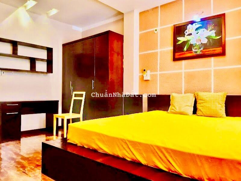 Bán Khách Sạn Quận 12, 467m2, 5m x 20m, 8 tầng lh 0908233029