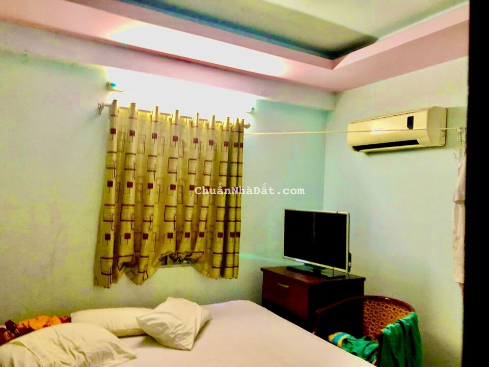 Bán Khách Sạn Quận 12, 467m2, 5m x 20m, 8 tầng lh 0908233029