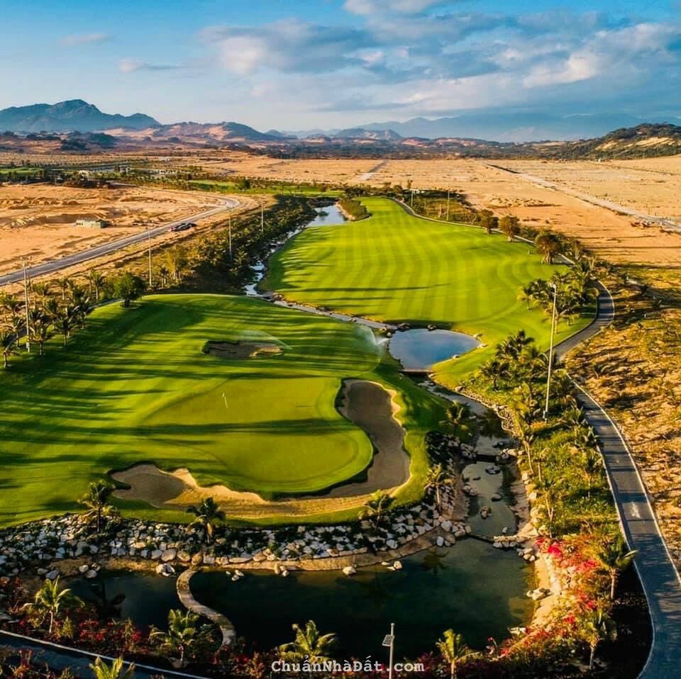 Bán shophouse liền kề bờ biển đẹp nhất hành tinh giá chỉ 6ty6