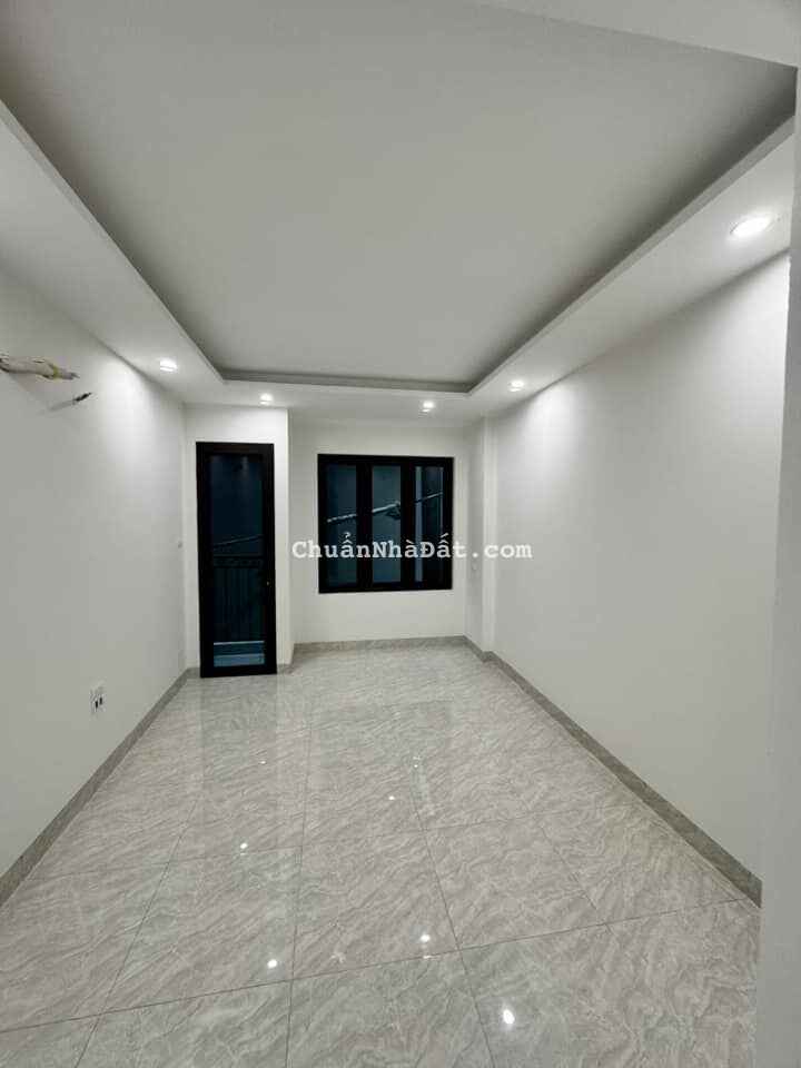 BÁN NHÀ NGÕ 136 CẦU DIỄN, GẦN ĐẠI HỌC CÔNG NGHIỆP, DT 40M2, GIÁ CHỈ 4 TỶ