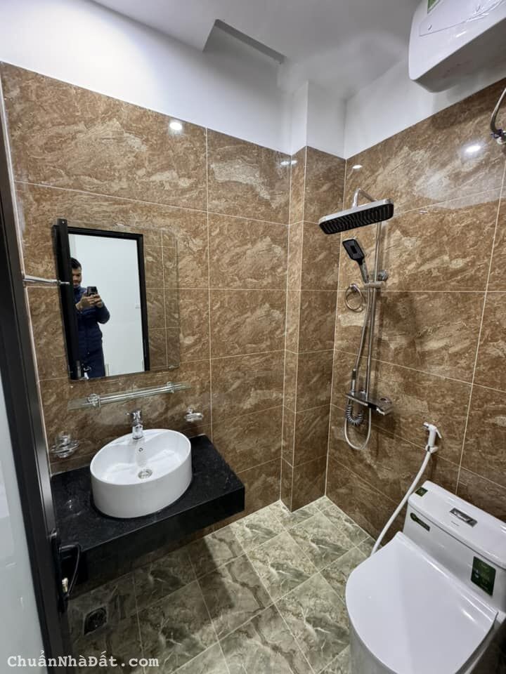 BÁN NHÀ NGÕ 136 CẦU DIỄN, GẦN ĐẠI HỌC CÔNG NGHIỆP, DT 40M2, GIÁ CHỈ 4 TỶ