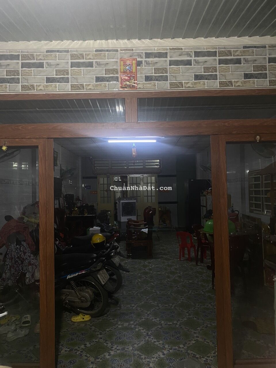 BÁN ĐẤT TẶNG NHÀ HUYỆN DƯƠNG MINH CHÂU,TÂY NINH, VỪA Ở VỪA KINH DOANH, DT 116M2, GIÁ 2 TỶ