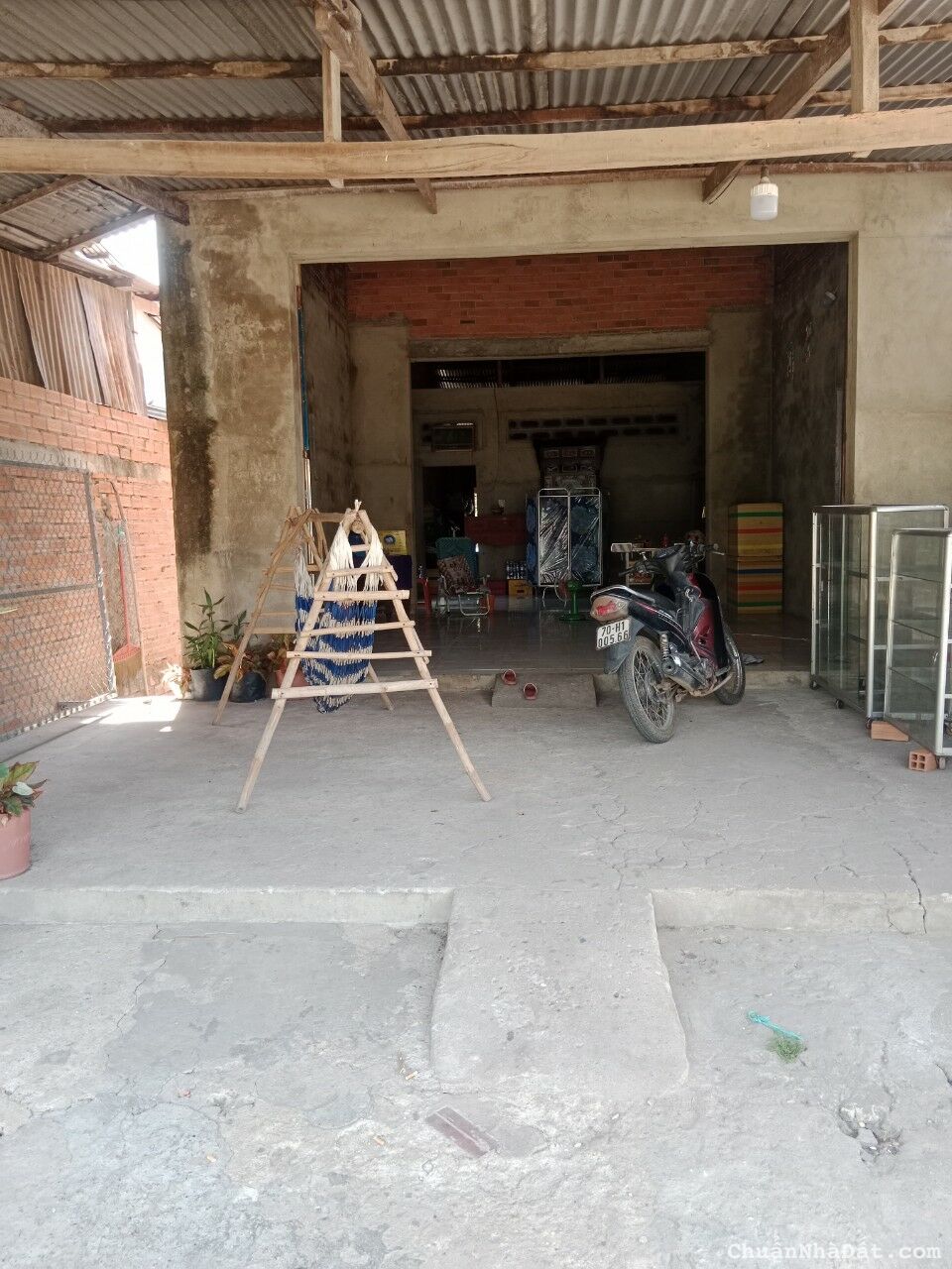 BÁN ĐẤT TẶNG NHÀ TẠI TÂN BIÊN, TÂY NINH, DT 474M2, MẶT ĐƯỜNG Ô TÔ TO, GIÁ CHỈ 550 TRIỆU