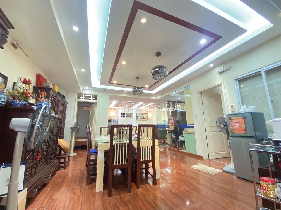 Bán gấp căn hộ Times City Park Hill, 3 phòng ngủ, 100 m2, giá 7.5 tỷ tại Hai Bà Trưng 