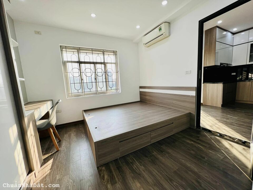 Chung cư Quận Hoàng Mai, 60m, 2 ngủ, sổ đỏ, dưới 3 tỷ